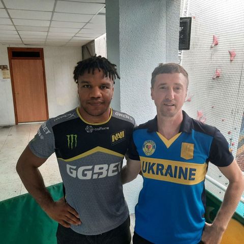 Тренування з настільного тенісу Софіївська Борщагівка (ЖК Софія)