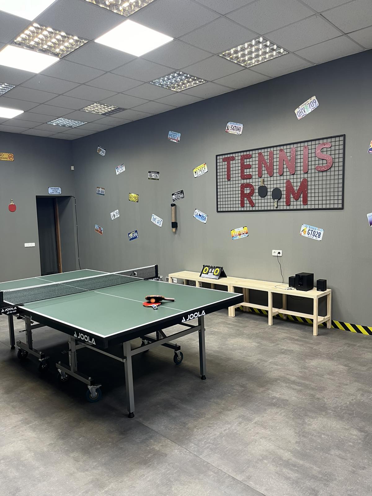 Tennis Room 5